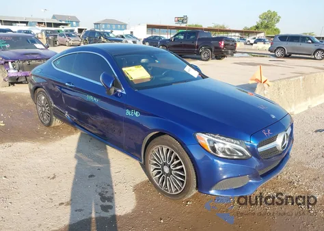 2017 Mercedes-Benz C 300 4Matic z USA, uszkodzony, nr VIN WDDWJ4KB1HF339605